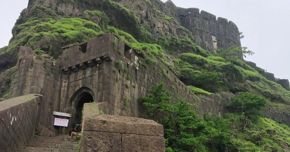 10 Best Forts Near Chakan, Pune – A Journey Through Maratha History