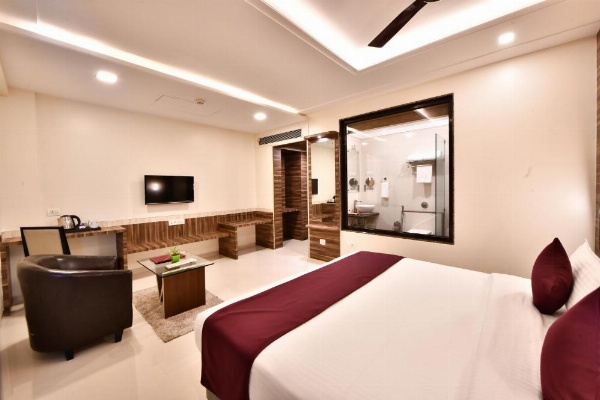 Click Hotel Sagar Plaza Chakan, Pune image 13