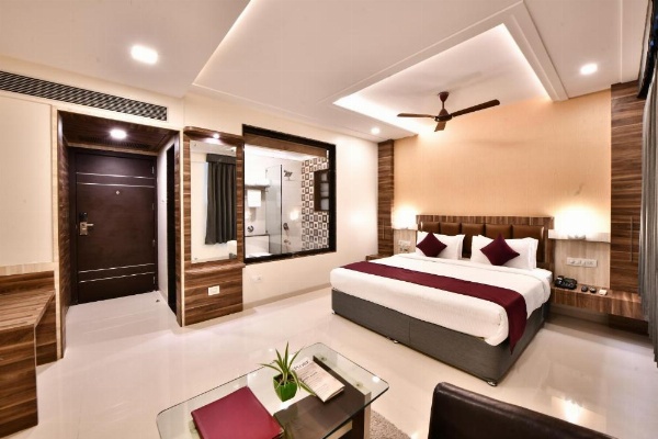 Click Hotel Sagar Plaza Chakan, Pune image 17