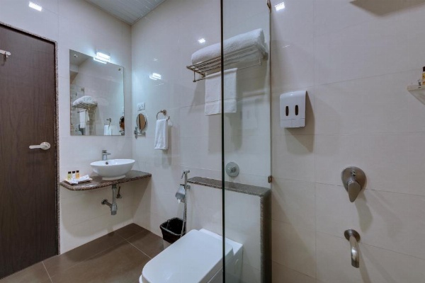 Click Hotel Sagar Plaza Chakan, Pune image 21