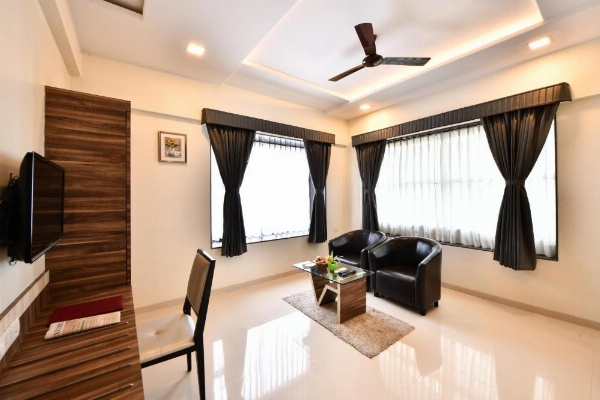 Click Hotel Sagar Plaza Chakan, Pune image 28